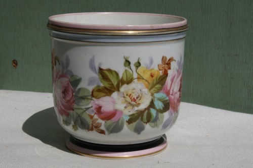 Cache pot faience - pot, faience.