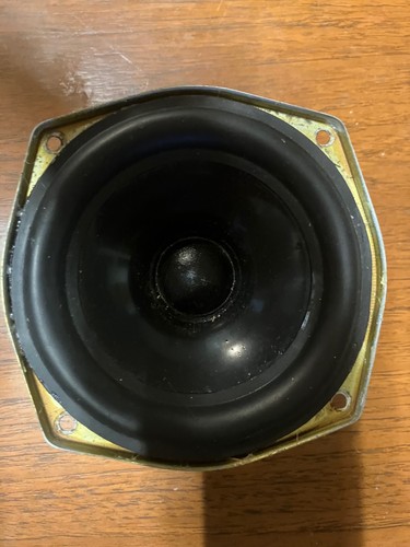 One kef b110 - b110, sp1003)