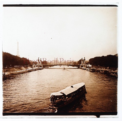 Paris bateaux mouches tour - paris, bateaux-mouches