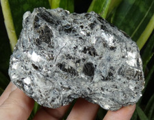 Mica Noir Biotite Le Mas Barbu 8x6cm France minéraux pierre lithothérapie reiki