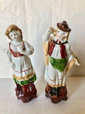 Objets de vitine: couple de