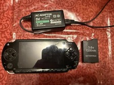 Sony PlayStation Portable (PSP1004) Console de Jeu - Noire