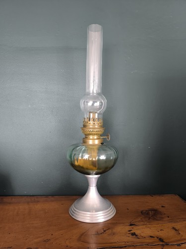 Ancienne lampe pétrole - ancienne,