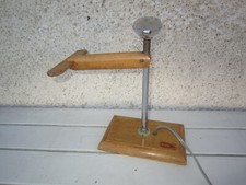 Ancien Fer  À Repasser les coiffes Le coq BABETH 