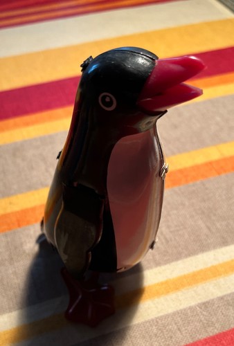 Jouet mecanique pingouin - jouet, mecanique: