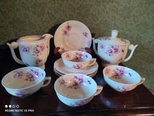 4 Tasses à Café + 1 Sucrier