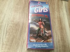 MAQUETTE FIGURINE. NEW GENERATION GIRL. DESTROYER M1