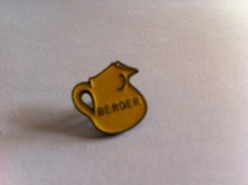 Rare pin s,  Pot à Eau  Berger.