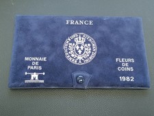 Coffret France Fleurs De Coins 1982 Monnaie De Paris. Avec 100 Francs Argent 