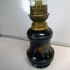 ancienne lampe a petrole