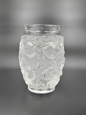 VASE LALIQUE FRANCE BAGATELLE