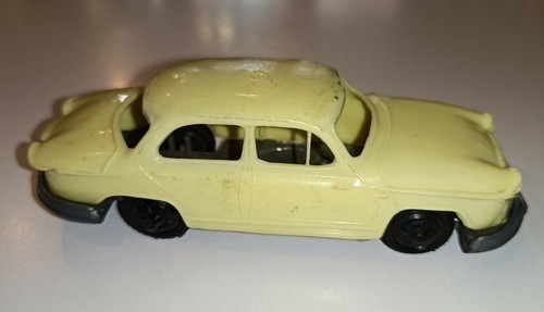 Voiture miniature panhard - miniature, 1/43