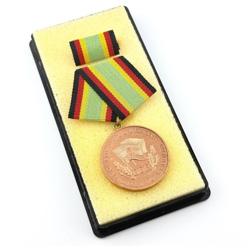 Médaille rda nva - médaille, loyaux