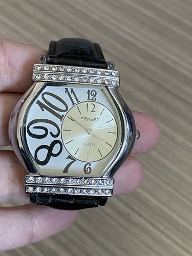 Ernest montre quartz
