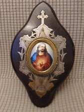 JESUS/ANCIEN CADRE MURAL/BOIS ET PLAQUE EMAIL OU PEINTURE SUR PORCELAINE/23,5x14