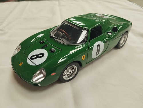 Ferrari 250 1965 - n°8,