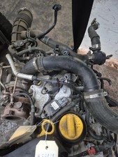 Moteur RENAULT CLIO 4 PHASE 2 8201588337