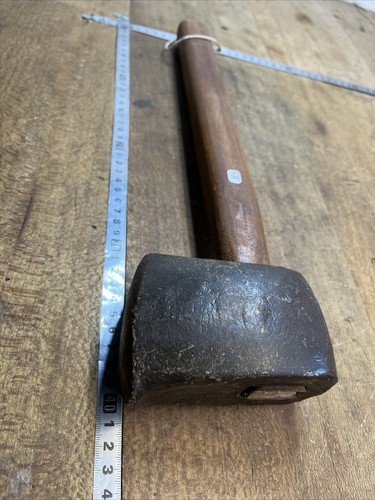 586 outil ancien hammer - 586,