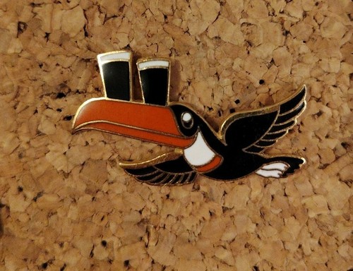 Pin bière guinness - guinness, toucan