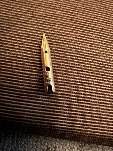 Parker fountain pen gold - 61,