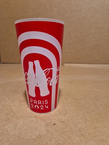 Gobelet plastique coca cola - gobelet, coca-cola