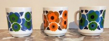 3 mugs Arcopal modele Lotus années 70