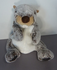 V7. Doudou peluche range