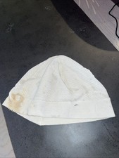 ancien bonnet de nuit  en
