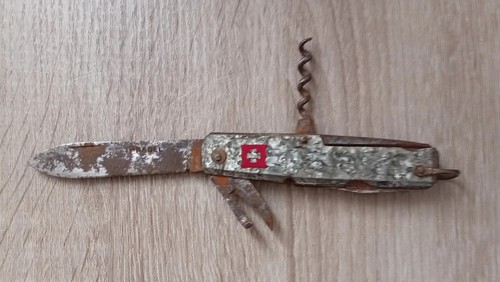 Ancien couteaux suisse - couteaux,