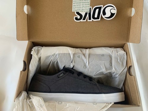 Dvs men aversa shoes - size, 8