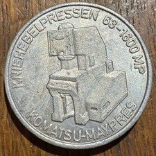 JETON PUBLICITAIRE KOMATSU-MAYPRES PRESSE PNEUMATIQUE.  ALUMINIUM (1051)