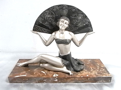 Sculpture statue art - sculpture,