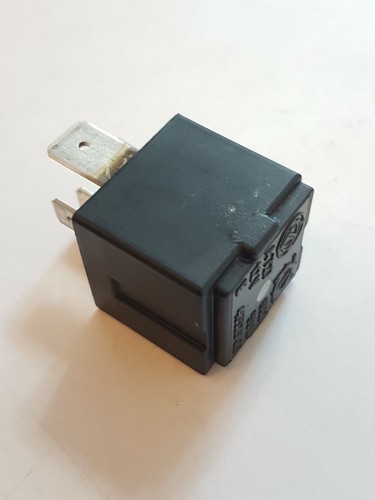 46520429 relay relais - 1x, a727