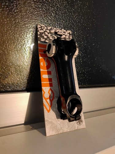 Rare tige collaboration - tige, de