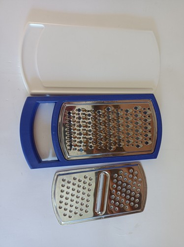 Tupperware râpe fromage - râpe, a