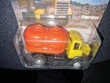 CAMION BERLIET GLR cimentier