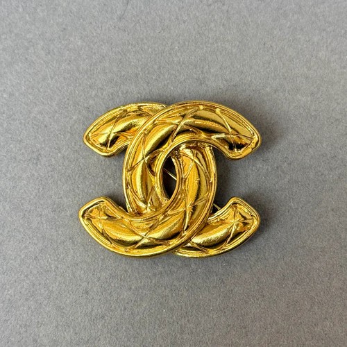 Chanel vintage logo gold - chanel, cc