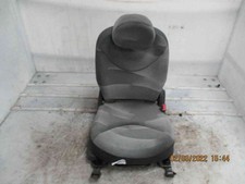 Siege arriere droit 8845X7 Citroen C2