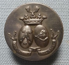 Bouton de livrée -Familles Gicquel des Touches Czacka-diamètre 28 mm