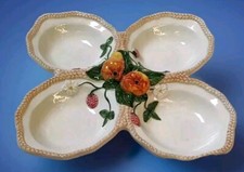 Plat à Compartiments Décor Barbotine Fruits Poires Fraises