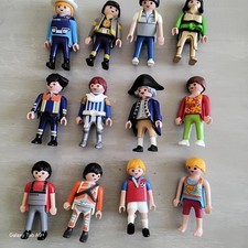 Lot De Playmobils  Divers