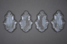 4 pampilles en cristal de
