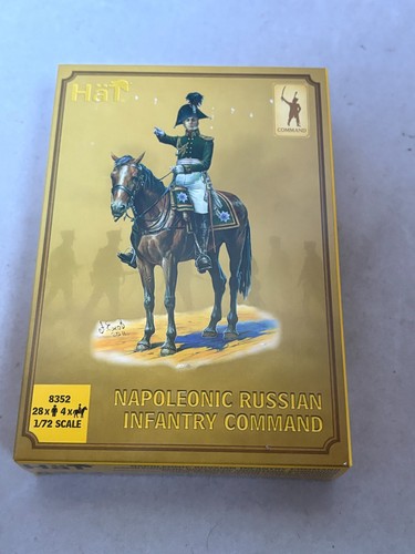 Figurines hät 8352 - au,