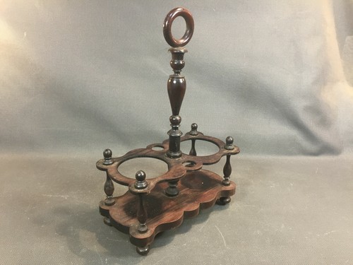 Ancienne porte condiments