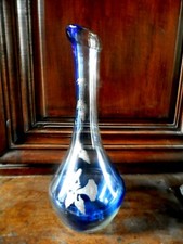 J.C.Novaro rare vase en verre soufflé à motif d'ipomées  en métal signé Novaro