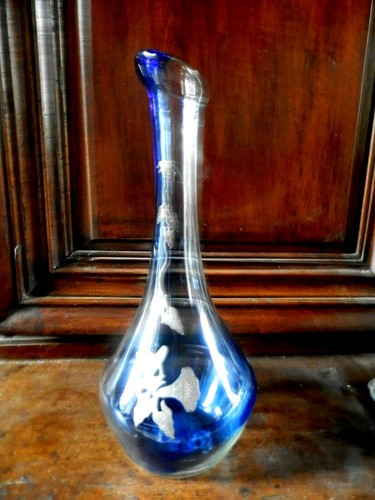 Novaro rare vase en - j.c., verre