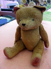 Ours Ancien remplis de paille en etat d'origine hauteur 67 cm né vers 1950.