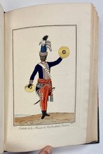 (GLASSER).    Costumes