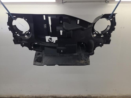Armature avant masque - armature,