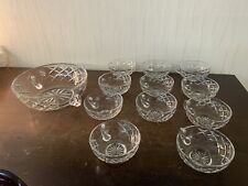 Ensemble saladier et 11 coupelles à fruit avec anse en cristal  no Baccarat